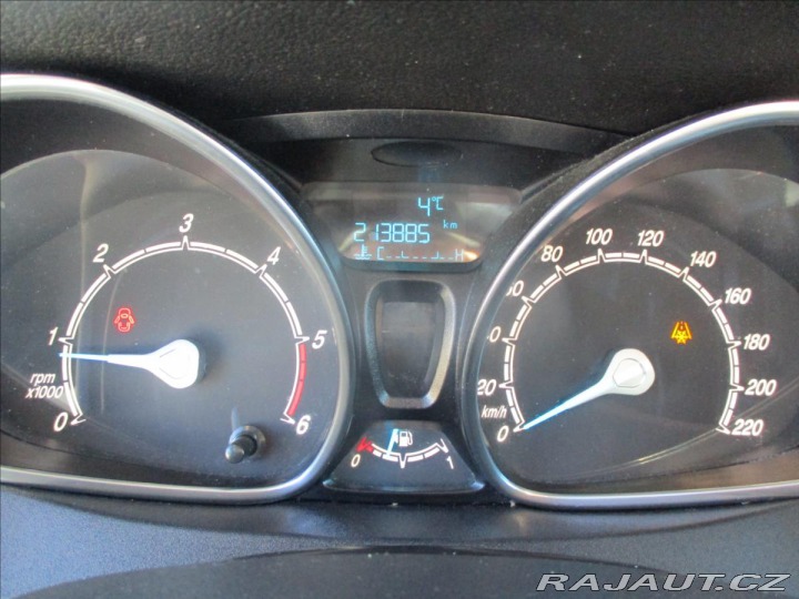 Ford B-MAX 1,6 TDCi 70kw Tred, bez k 2014