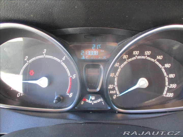 Ford B-MAX 1,6 TDCi 70kw Trend bez k 2014