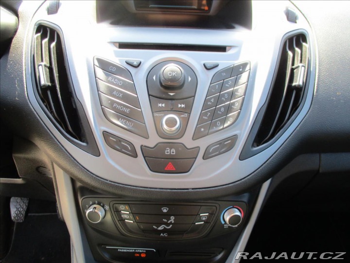 Ford B-MAX 1,6 TDCi 70kw Trend bez k 2014