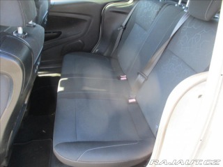 Ford B-MAX 1,6 TDCi 70kw Tred, bez k 2014