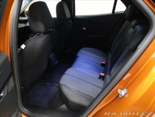Peugeot 2008 1,2 i ALLURE  PureTech 10 2021