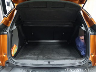 Peugeot 2008 1,2 i ALLURE  PureTech 10 2021