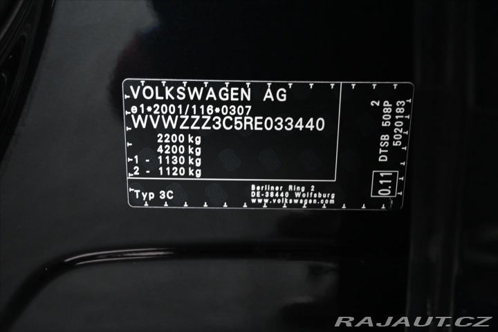 Volkswagen Passat 2,0 TDi 110kW DSG Eleganc 2024