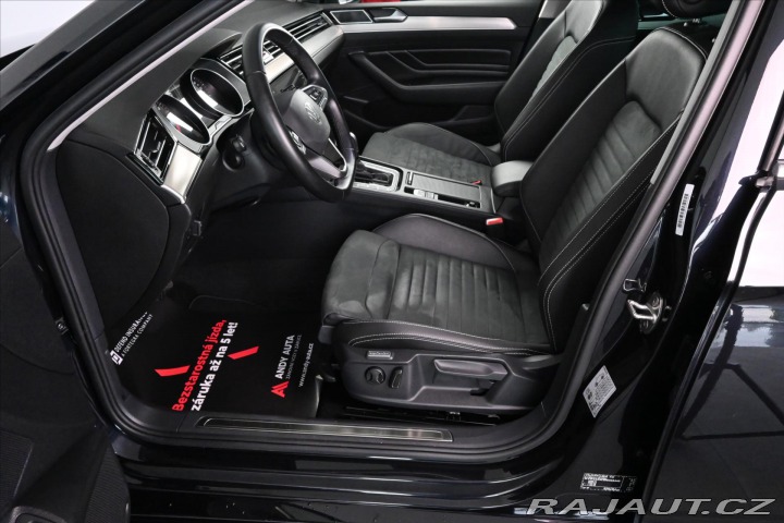 Volkswagen Passat 2,0 TDi 110kW DSG Eleganc 2024