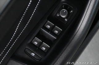 Volkswagen Passat 2,0 TDi 110kW DSG Eleganc 2024