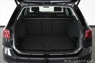 Volkswagen Passat 2,0 TDi 110kW DSG Eleganc 2024
