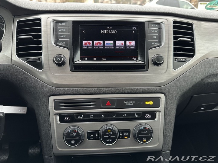 Volkswagen Golf Sportsvan 1,6TDI 81kW 1.MAJITEL SER 2015