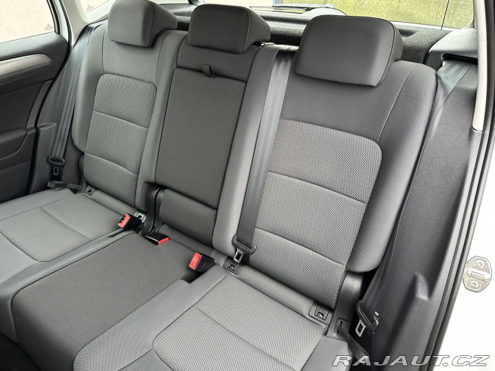 Volkswagen Golf Sportsvan 1,6TDI 81kW 1.MAJITEL SER 2015