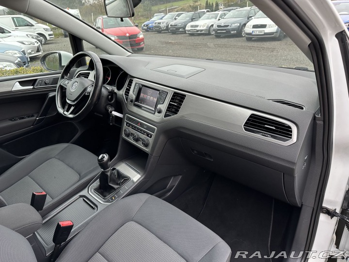 Volkswagen Golf Sportsvan 1,6TDI 81kW 1.MAJITEL SER 2015