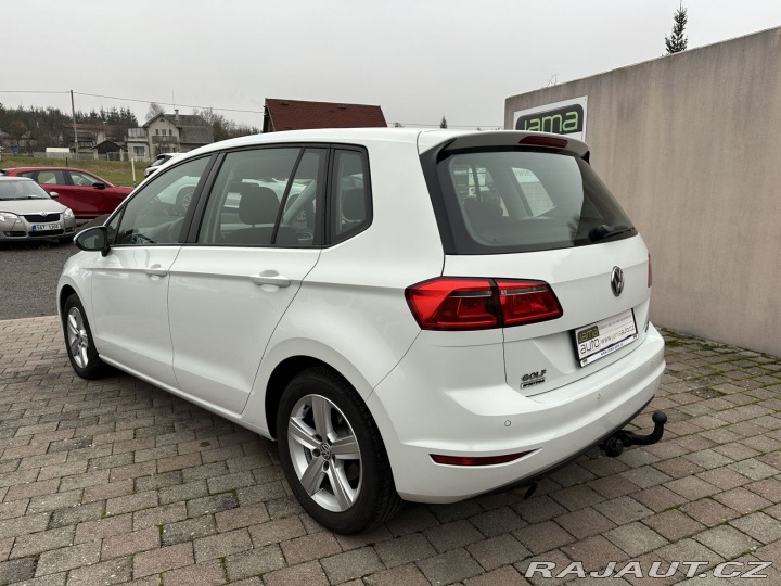 Volkswagen Golf Sportsvan 1,6TDI 81kW 1.MAJITEL SER 2015