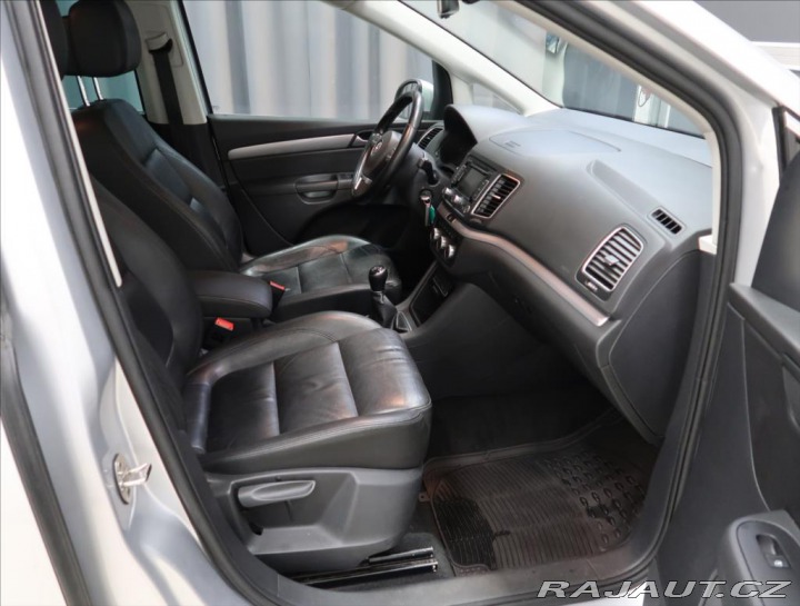 Volkswagen Sharan 2,0 TDI Comfortline 2015