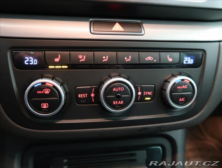 Volkswagen Sharan 2,0 TDI Comfortline 2015