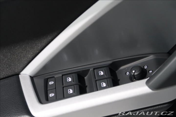 Audi Q3 1,5 35 TFSI S line 2023