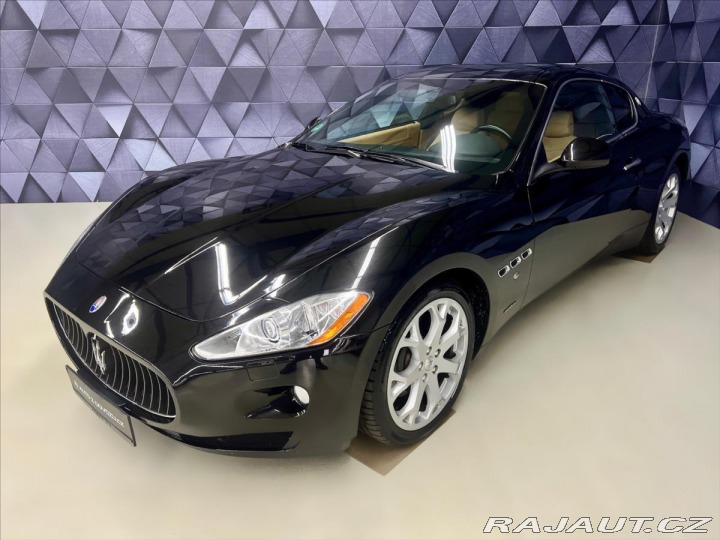 Maserati Granturismo V8 PINIFARINA, BI-XENON, 2008