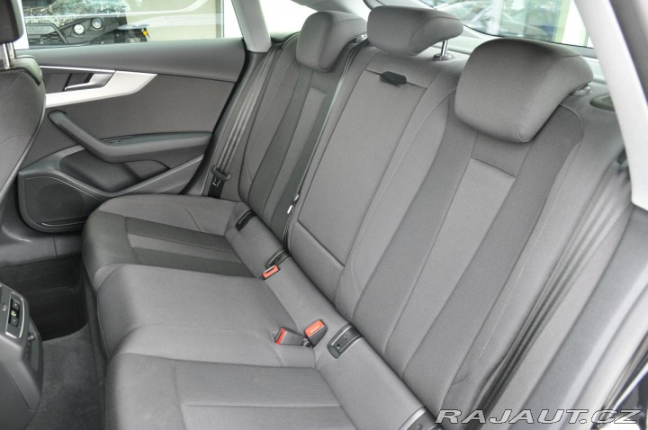 Audi A5 40TDI QUATTRO 2xPNEU 1M Č 2022