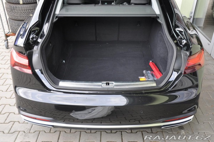 Audi A5 40TDI QUATTRO 2xPNEU 1M Č 2022