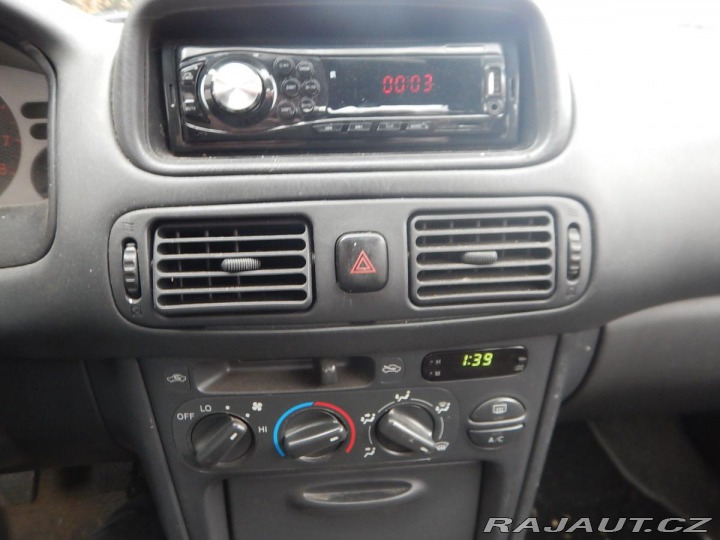 Toyota Corolla 1.3 i63 kw 1998
