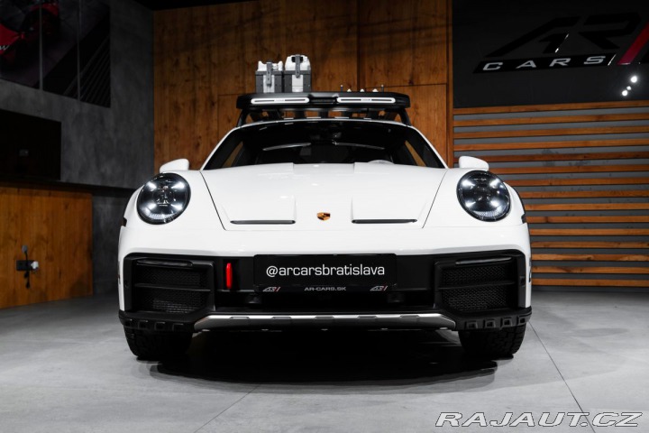 Porsche 911 992 DAKAR 1800