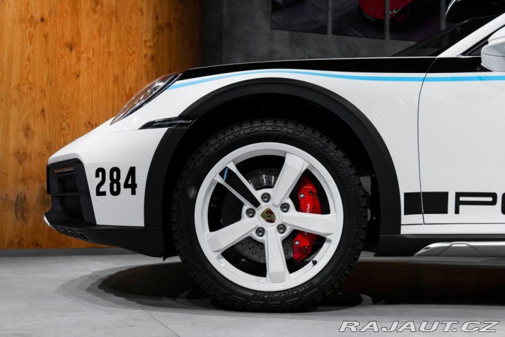 Porsche 911 992 DAKAR 2023