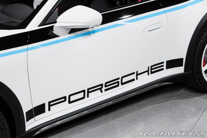 Porsche 911 992 DAKAR 2023
