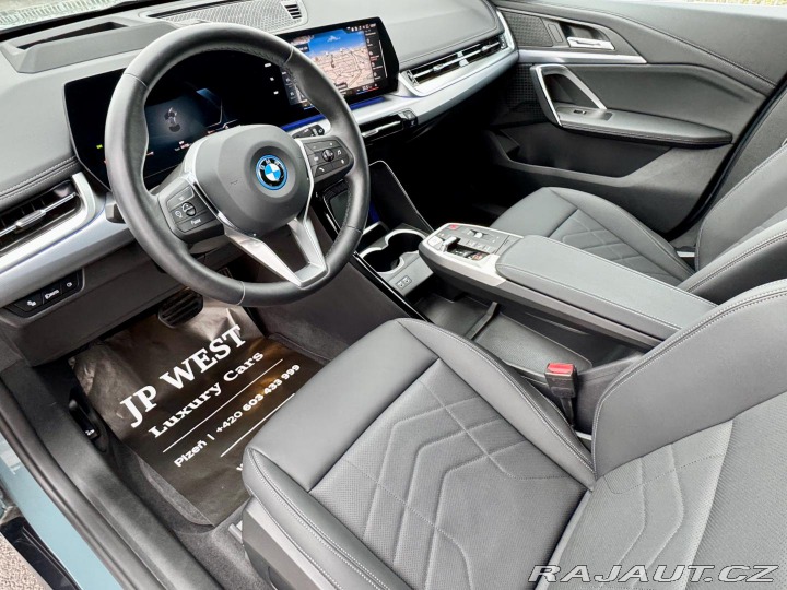 BMW iX1 xDrive 30, HUD, el.Sed, 3 2023