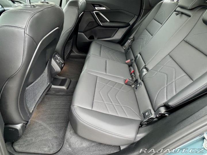 BMW iX1 xDrive 30, HUD, el.Sed, 3 2023