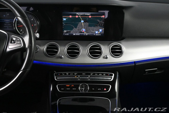Mercedes-Benz E 2,0 220d 9G-TRONIC Záruka 2017