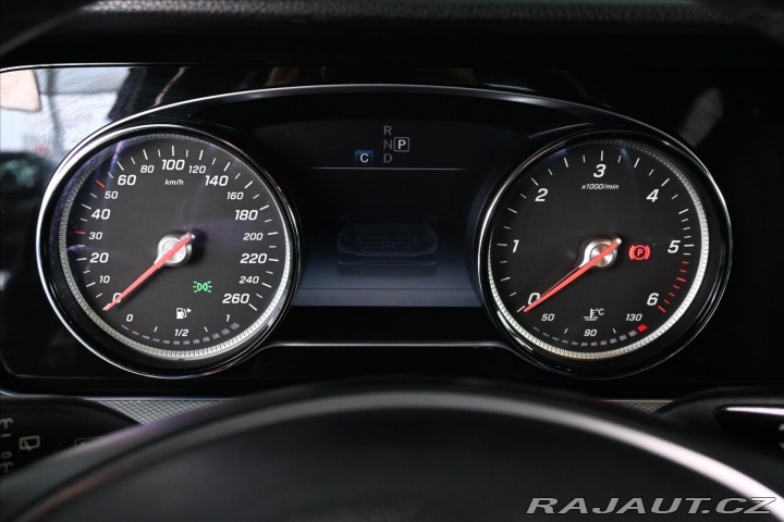 Mercedes-Benz E 2,0 220d 9G-TRONIC Záruka 2017