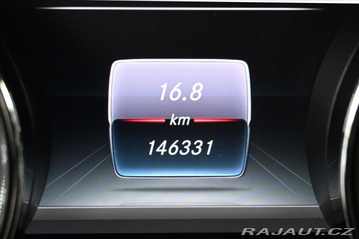 Mercedes-Benz E 2,0 220d 9G-TRONIC Záruka 2017