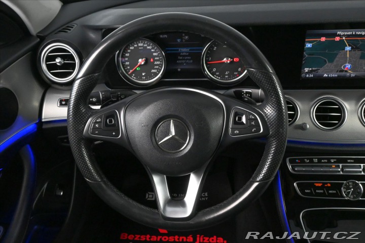 Mercedes-Benz E 2,0 220d 9G-TRONIC Záruka 2017