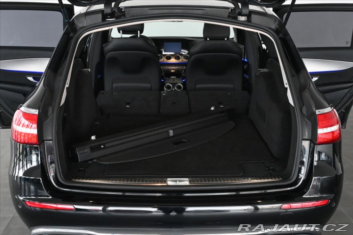 Mercedes-Benz E 2,0 220d 9G-TRONIC Záruka 2017