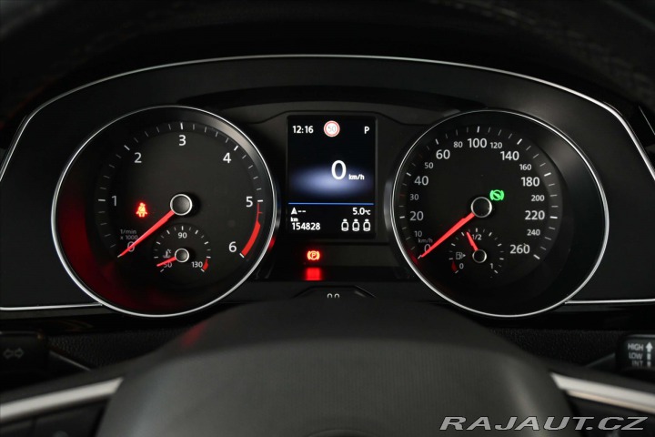 Volkswagen Passat 2,0 TDI 110 kW DSG BUSINE 2021