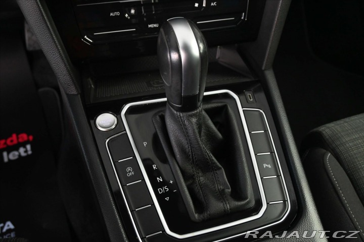 Volkswagen Passat 2,0 TDI 110 kW DSG BUSINE 2021