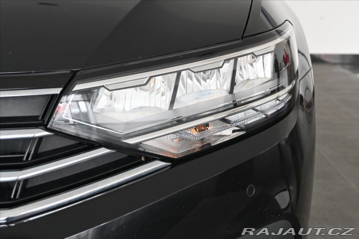 Volkswagen Passat 2,0 TDI 110 kW DSG BUSINE 2021