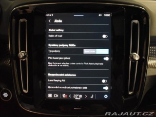 Volvo XC40 2,0 B4 Ult panorama,bezkl 2023