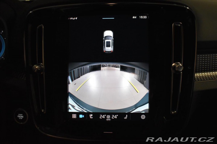 Volvo XC40 2,0 B4 ULT Panorama,Bezkl 2023