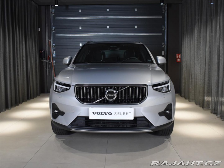 Volvo XC40 2,0 B4 ULT Panorama,Bezkl 2023