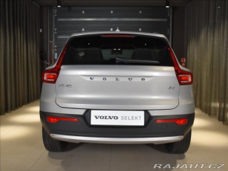 Volvo XC40 2,0 B4 ULT Panorama,Bezkl 2023