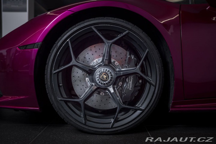 Lamborghini Huracán EVO Spyder Viola Bast 2021