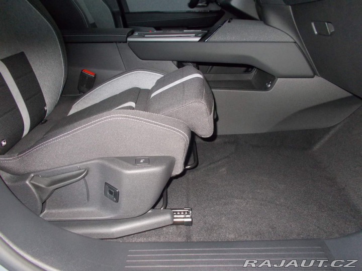 Opel Grandland Novy Edition Hybrid 1.2 T 2024