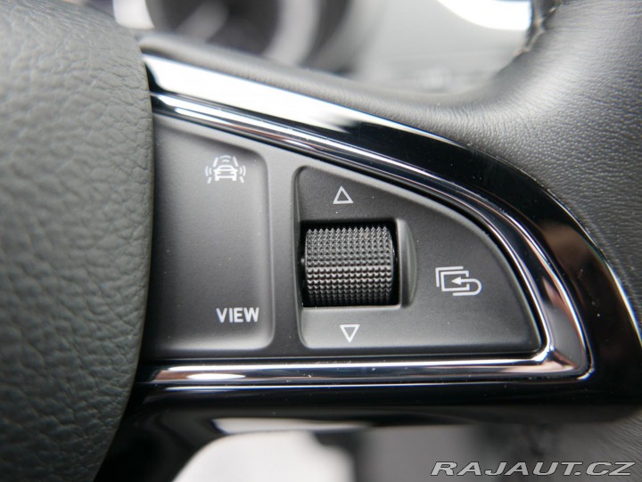 Škoda Octavia 1,5 TGi Automat REZERVACE 2020
