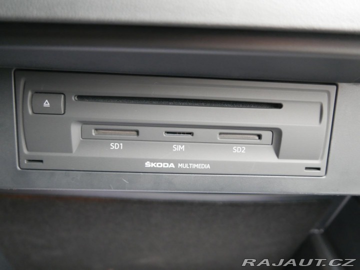 Škoda Octavia 1,5 TGi Automat REZERVACE 2020