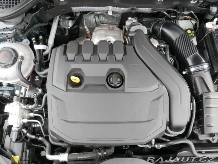 Škoda Octavia 1,5 TGi Automat REZERVACE 2020