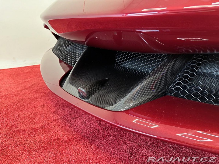 Ferrari SF90 Nové, ČR, TOP specif* Car 2024