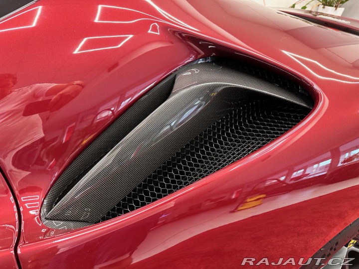 Ferrari SF90 Nové, ČR, TOP specif* Car 2024
