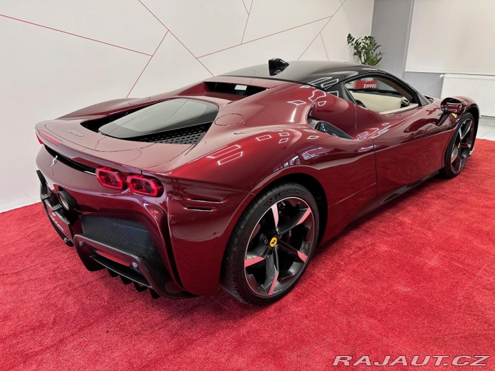 Ferrari SF90 Nové, ČR, TOP specif* Car 2024