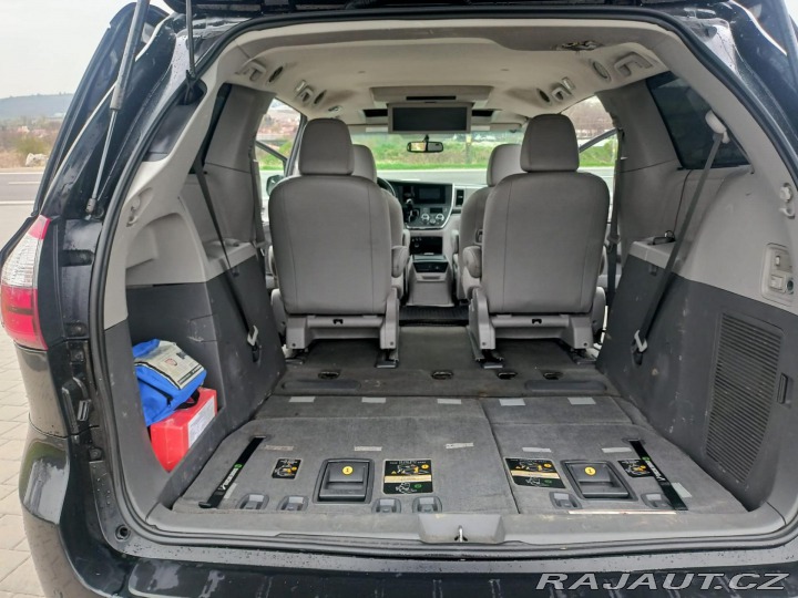 Toyota Ostatní modely Sienna XLE 3.5 V6 VVTi AWD, LPG 2015