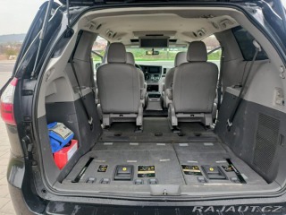 Toyota Ostatní modely Sienna XLE 3.5 V6 VVTi AWD, LPG 2015