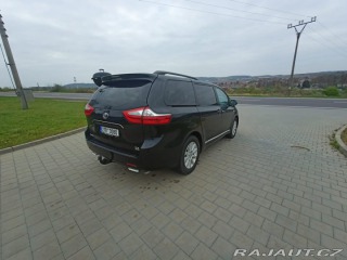 Toyota Ostatní modely Sienna XLE 3.5 V6 VVTi AWD, LPG 2015