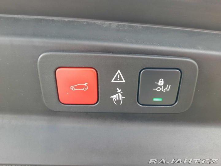 Peugeot 5008 GT 2.0 BHDi 180k EAT8 2019